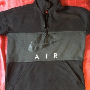 Nike Pullover Sweatshirt